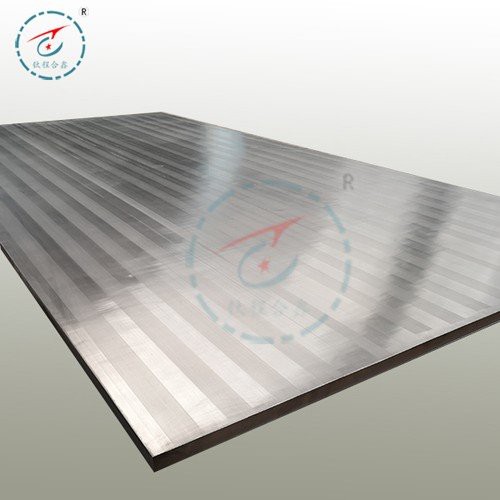Tôle d’acier plaquée de titane laminée à chaud